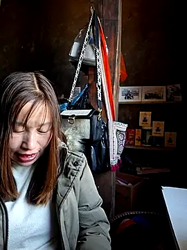 ngocngoc cute online show from November 27, 2025, 7:21 am