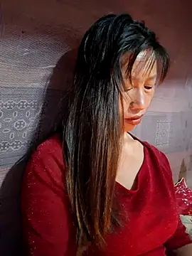 ngocngoc cute online show from July 15, 2026, 2:11 pm