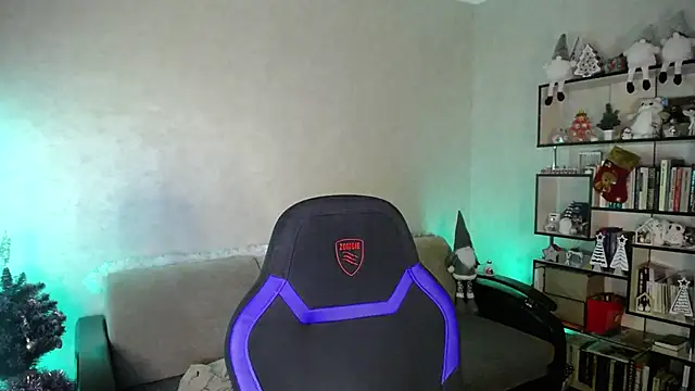 yes cute boy  online show from January 12, 2026, 10:26 pm