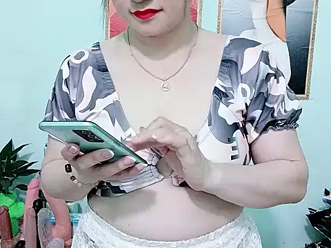 Snapshot of Spa-LinhLinh chatting on May 14, 2026, 7:15 am Spa-LinhLinh online show from May 14, 2026, 7:15 am