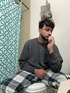 Snapshot of Gipsyboysteve chatting on February 9, 2026, 12:20 pm Gipsyboysteve online show from February 9, 2026, 12:20 pm