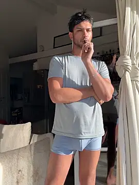 Snapshot of Gipsyboysteve chatting on February 16, 2026, 2:24 pm Gipsyboysteve online show from February 16, 2026, 2:24 pm