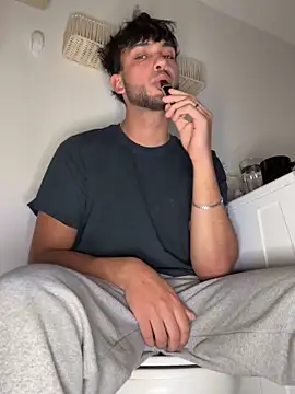 Snapshot of Gipsyboysteve chatting on February 21, 2026, 2:56 am Gipsyboysteve online show from February 21, 2026, 2:56 am