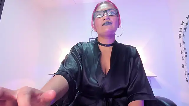 vane jimenez  online show from September 25, 2025, 7:28 pm