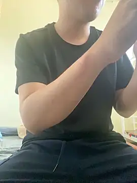 lahungdj12 online show from February 21, 2026, 3:29 am