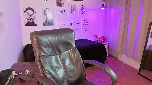 davoxer online show from February 1, 2026, 3:49 am