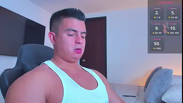 Snapshot of RJBarto chatting on February 4, 2026, 12:22 pm RJBarto online show from February 4, 2026, 12:22 pm