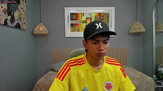 markbowie online show from October 2, 2025, 2:02 pm