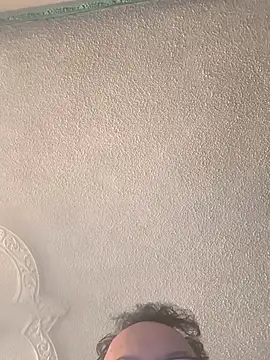 angellaalexa3 online show from July 14, 2026, 9:20 pm