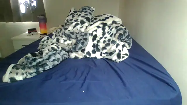 Ziphoo2 online show from March 20, 2026, 8:30 am