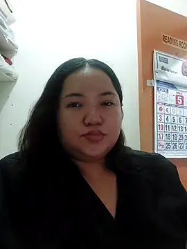 Snapshot of LianaCruzado chatting on May 15, 2026, 12:45 pm LianaCruzado online show from May 15, 2026, 12:45 pm