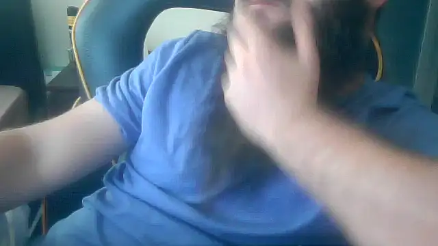 LondonMan1988 online show from September 23, 2025, 11:46 am