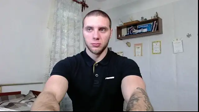 Snapshot of Jordan1Dior chatting on April 15, 2026, 7:26 am Jordan1Dior online show from April 15, 2026, 7:26 am