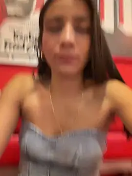 -juicy  online show from June 19, 2026, 10:35 pm