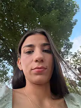 -juicy  online show from July 17, 2026, 11:20 pm