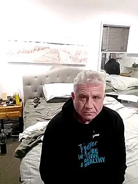 iamthepublickmasterbater online show from September 8, 2025, 5:01 pm