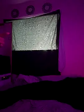 1n0nlythroat online show from November 15, 2025, 7:21 pm