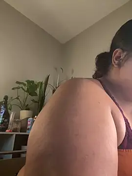 1n0nlythroat online show from March 4, 2026, 12:27 am