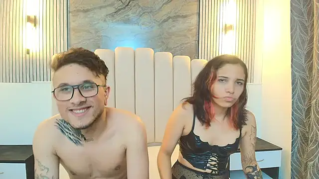 RavenandCody online show from September 22, 2025, 3:52 am