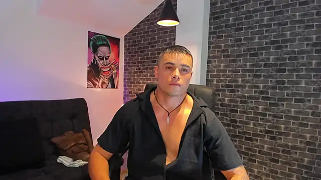 Snapshot of connorsmiith chatting on September 9, 2025, 4:34 am connorsmiith online show from September 9, 2025, 4:34 am