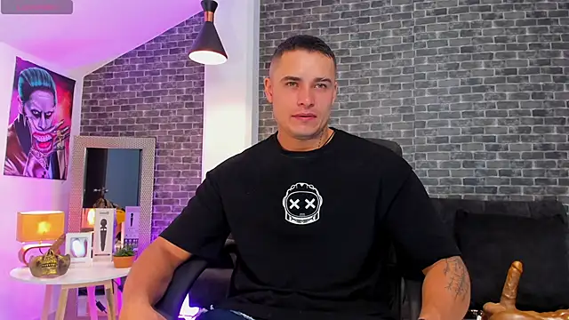 Snapshot of connorsmiith chatting on September 17, 2025, 11:56 am connorsmiith online show from September 17, 2025, 11:56 am