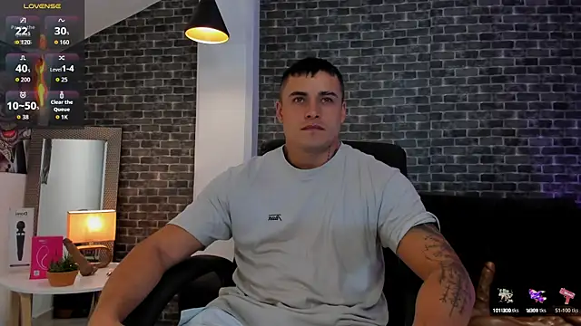 Snapshot of connorsmiith chatting on September 24, 2025, 12:47 am connorsmiith online show from September 24, 2025, 12:47 am