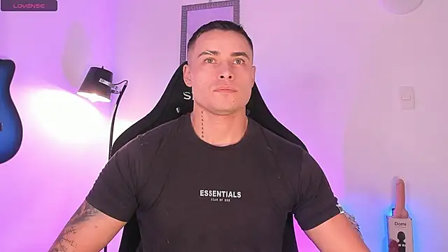 connorsmiith online show from June 2, 2026, 1:57 pm