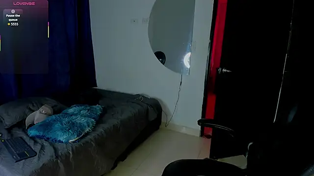 Snapshot of Levi_ferrer1 chatting on October 3, 2025, 6:16 pm Levi ferrer1 online show from October 3, 2025, 6:16 pm