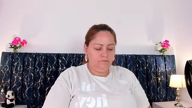 katte landerr online show from May 28, 2026, 1:08 pm