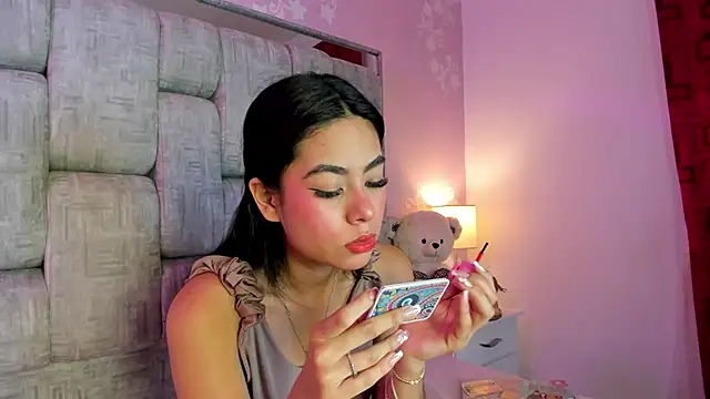 KatySweetas online show from February 24, 2026, 7:34 pm