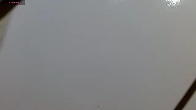 tinisweet online show from September 20, 2025, 10:49 am