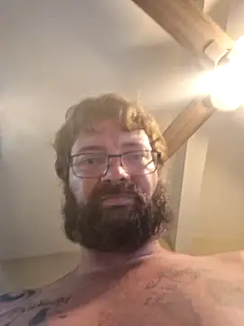 bigdaddypatches37 online show from September 28, 2025, 9:53 pm