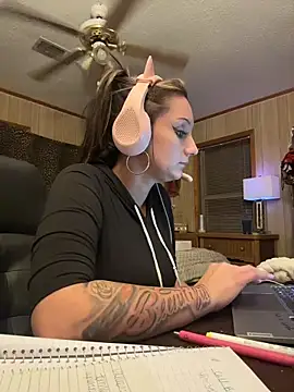 Snapshot of jflyyy chatting on November 20, 2025, 1:17 am jflyyy online show from November 20, 2025, 1:17 am