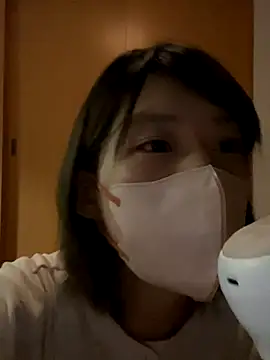 Snapshot of usako_2025 chatting on November 4, 2025, 1:10 pm usako 2025 online show from November 4, 2025, 1:10 pm