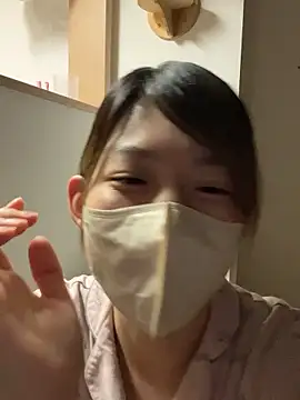 Snapshot of usako_2025 chatting on December 15, 2025, 12:20 pm usako 2025 online show from December 15, 2025, 12:20 pm