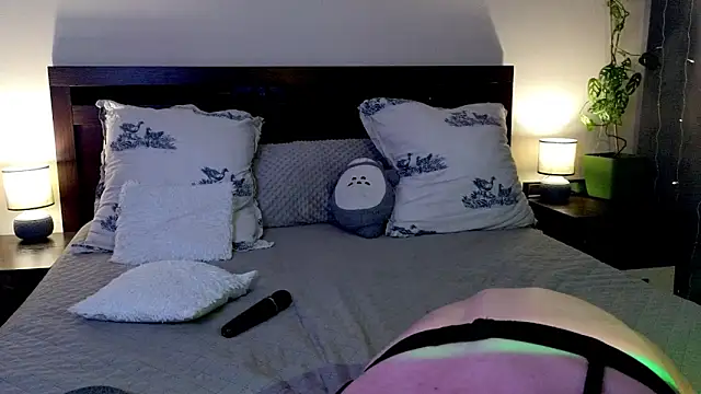  AlexaFlowers  online show from March 20, 2026, 10:42 am