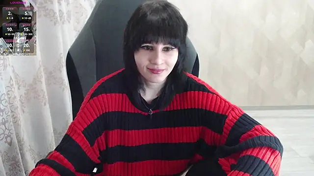 MistyDark online show from September 17, 2025, 9:33 am