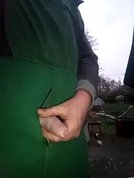 Snapshot of fickfreund019 chatting on November 26, 2025, 3:35 pm fickfreund019 online show from November 26, 2025, 3:35 pm