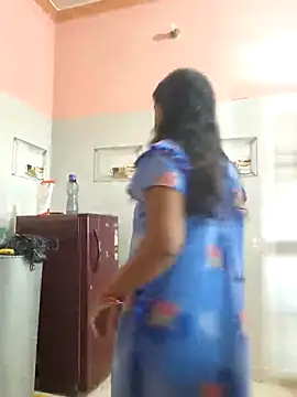 Sonalihot  online show from October 9, 2025, 4:10 am