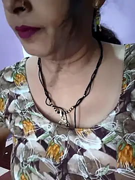 Sonalihot  online show from May 13, 2026, 7:17 am