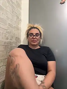 Princess-Jasmine07 online show from April 25, 2026, 3:20 pm