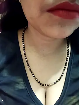 Payal-001 online show from September 21, 2025, 6:42 pm