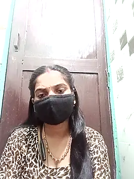 Payal-001 online show from November 9, 2025, 6:23 am