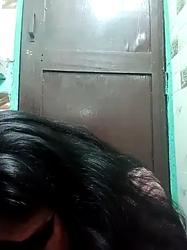 Payal-001 online show from December 4, 2025, 6:49 pm