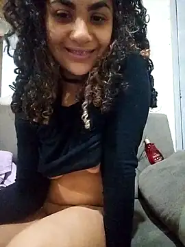 Camilla-23y online show from October 20, 2025, 3:07 am