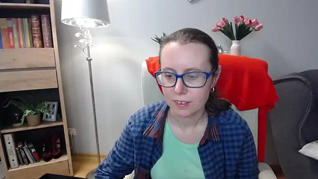 Snapshot of sweetxLizzy chatting on March 6, 2026, 5:26 am sweetxLizzy online show from March 6, 2026, 5:26 am