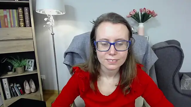 Snapshot of sweetxLizzy chatting on March 17, 2026, 6:28 am sweetxLizzy online show from March 17, 2026, 6:28 am