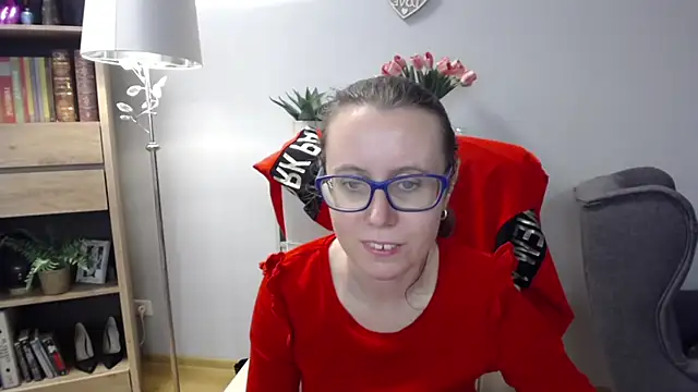 Snapshot of sweetxLizzy chatting on March 24, 2026, 5:34 am sweetxLizzy online show from March 24, 2026, 5:34 am