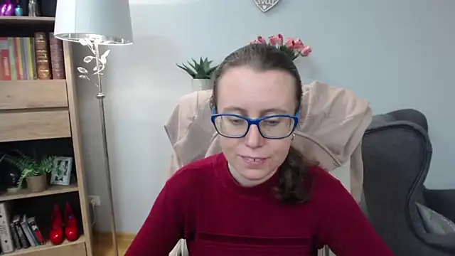 Snapshot of sweetxLizzy chatting on March 26, 2026, 5:35 am sweetxLizzy online show from March 26, 2026, 5:35 am