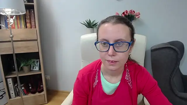 Snapshot of sweetxLizzy chatting on June 15, 2026, 4:36 am sweetxLizzy online show from June 15, 2026, 4:36 am